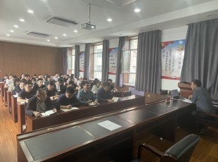 ���ڲ��������˾��չѧϰ�᳹�������ᾫ�� ר���򵼽���